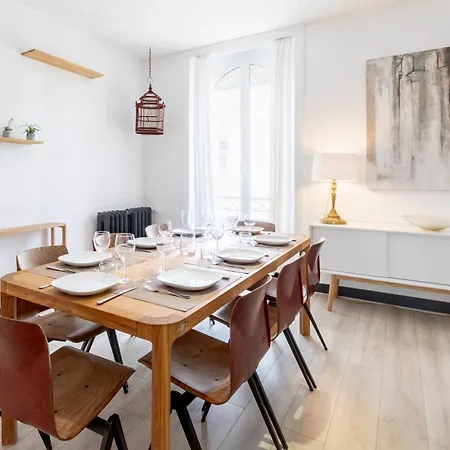 Design, Grand Et Confortable - Ty Gwellan